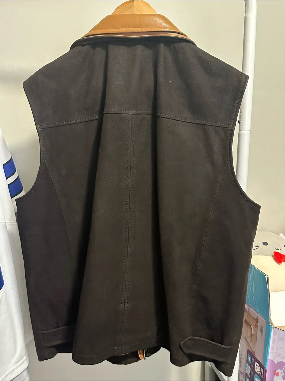 Cremieux Brown Genuine Leather Vest size 38 XL